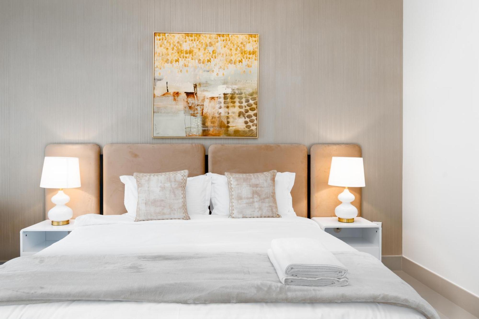 Whitesage - Opera Grand Elegance 3br With Burj Khalifa Views Apartment *
